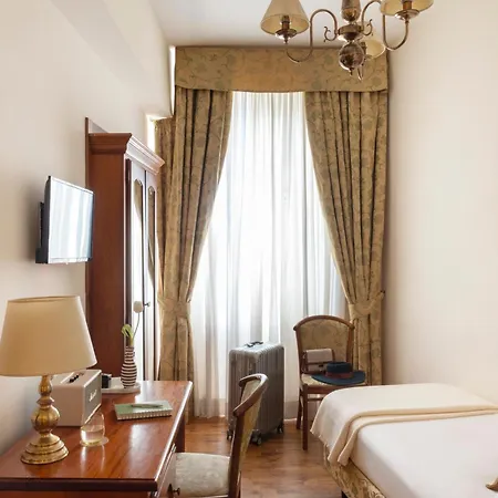Cortina Hotel Rome