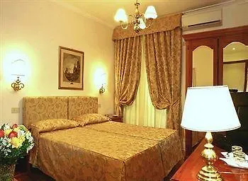 Cortina Hotel Rome