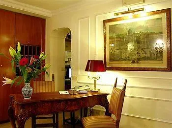 Cortina Hotel