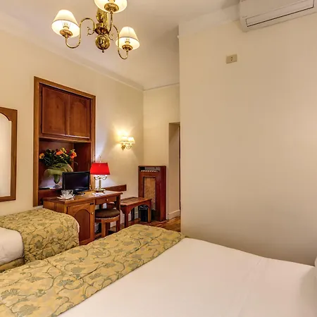 Cortina Hotel 3*