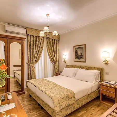 Cortina Hotel