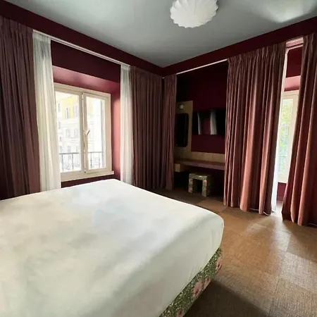 Hotel Cortina 3*
