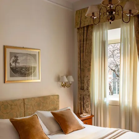 Cortina Hotel 3*