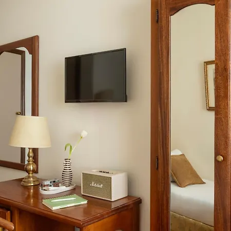 Hotel Cortina 3*
