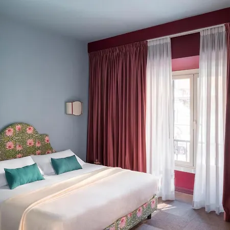 Cortina Hotel